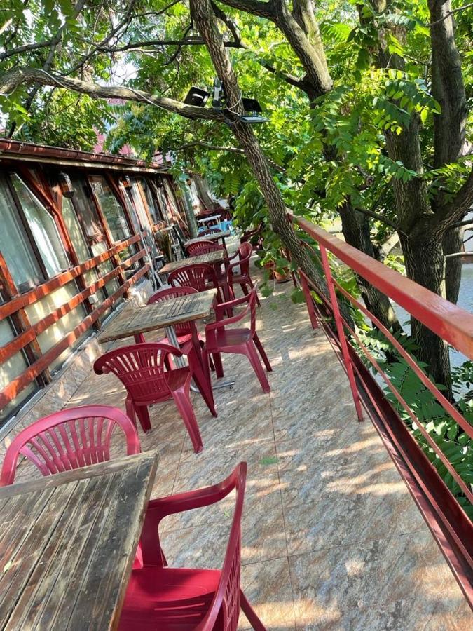 Hostel Tripoli Palace Bucarest Exterior foto