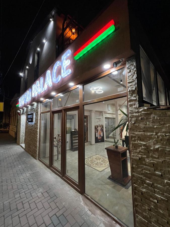 Hostel Tripoli Palace Bucarest Exterior foto